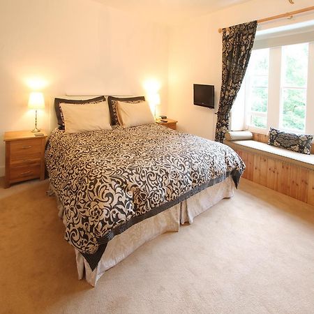 Brookhouse Guest House Clapham  Extérieur photo