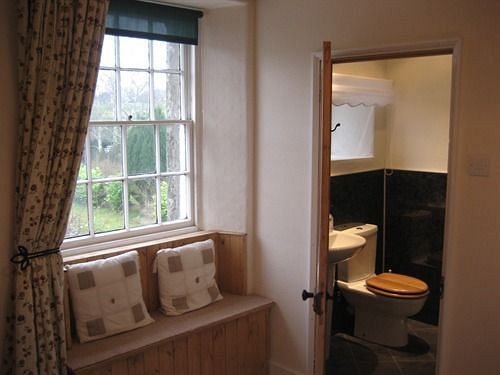 Brookhouse Guest House Clapham  Extérieur photo